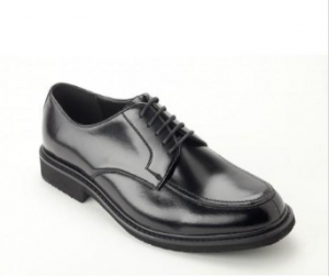 chaussure noire serveur